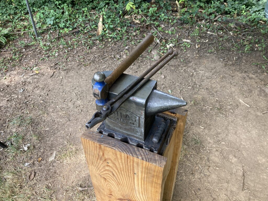 Atlas Knife and Tool Alec Anvil - Brown County Forge